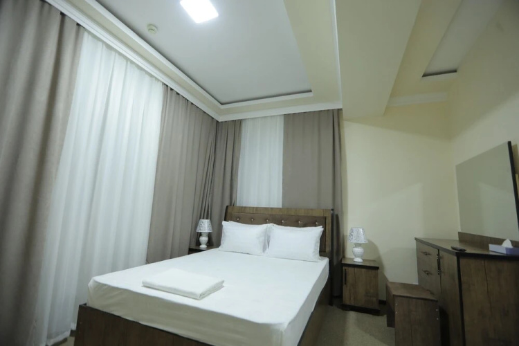 Ayvon Express Hotel