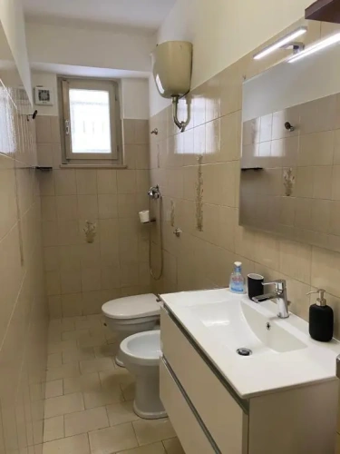 2 Bedrooms Cottage