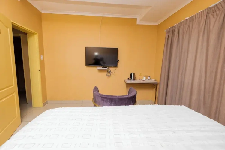 1 Bedroom Deluxe room with courtyard view