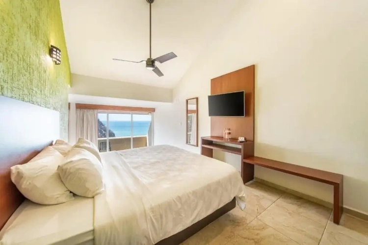 Standard Double room with balcony