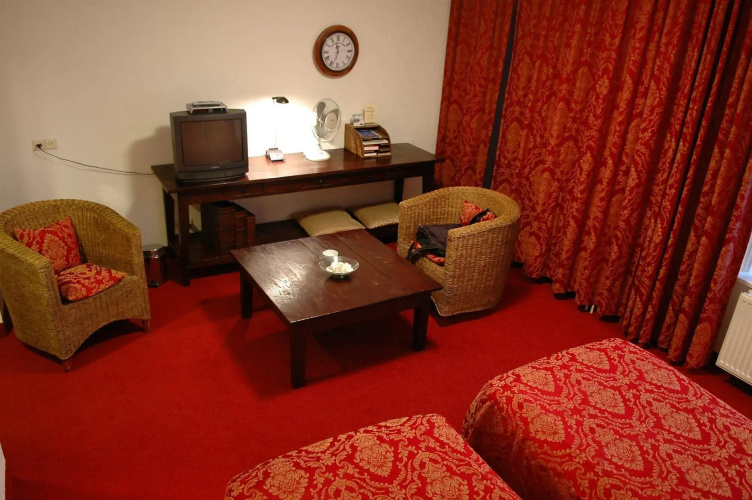 Hotel Twenty-Three