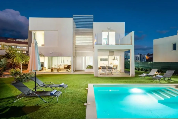 Deluxe Villa