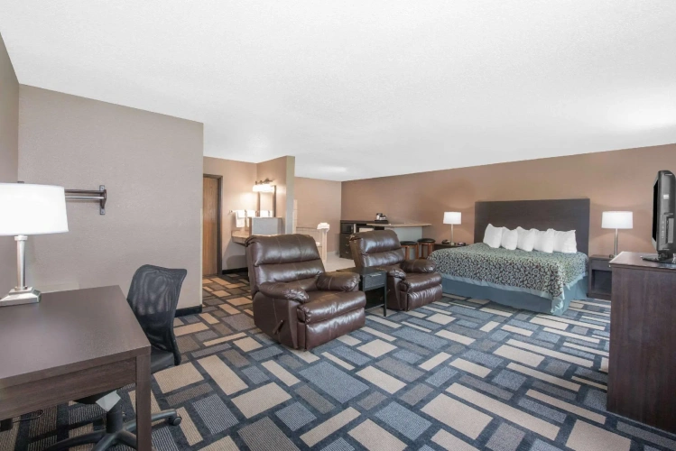 1 Bedroom Double Suite