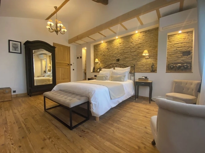 Superior room