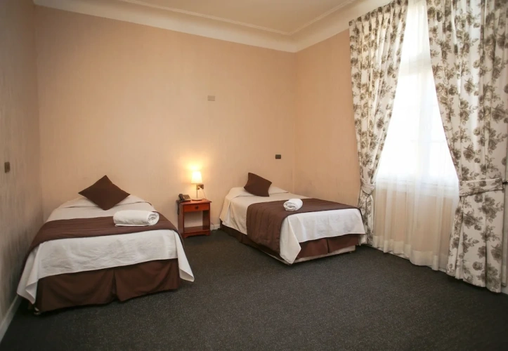 Standard Twin room with balcony