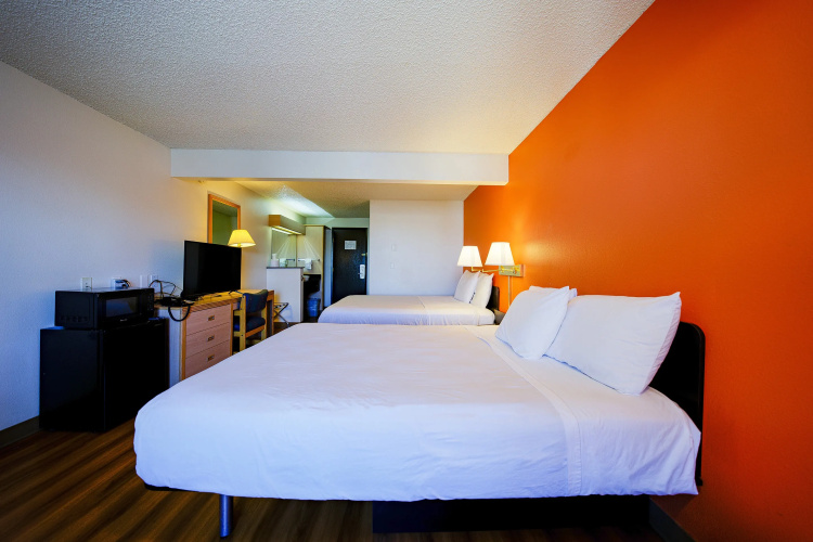 Hermiston Inn & Suites