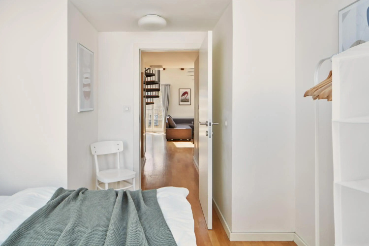 Bright Loft in New Town by Prague Days