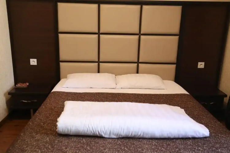 Elite Hotel