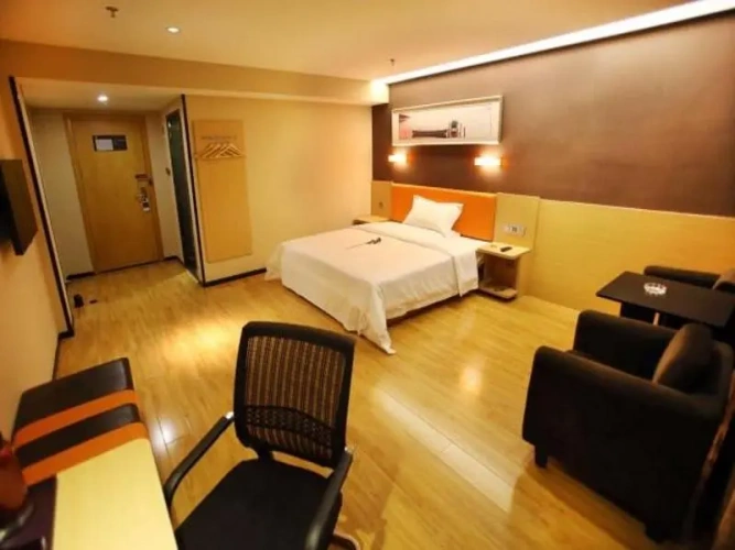 Standard Double room with balcony and with city view