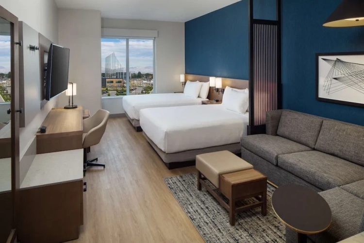 Standard Quadruple room