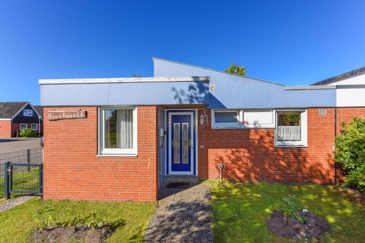 2 Bedrooms Cottage