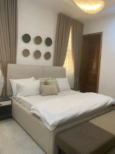 Spacious 2-bedroom apartment
