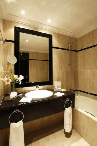 Standard Double room with view