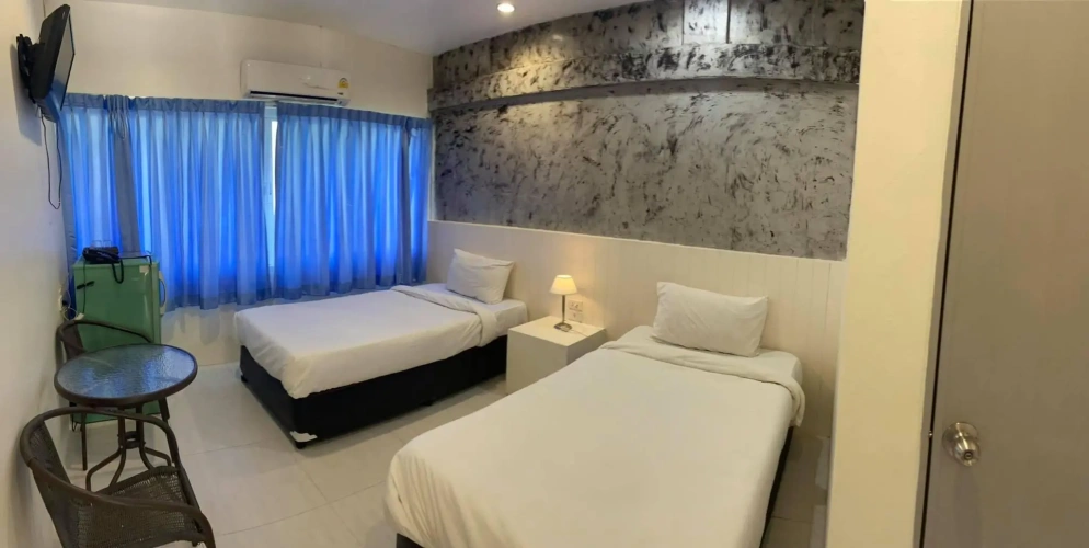 Twin Suite