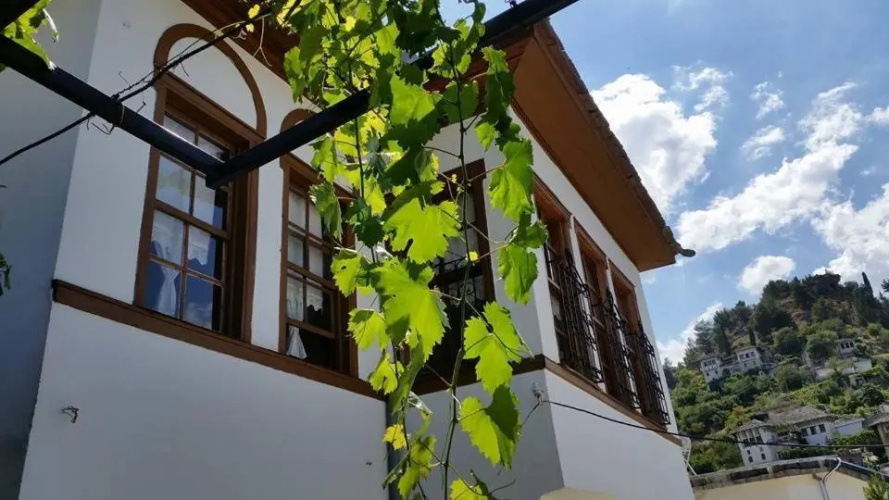 Hotel Gjirokastra