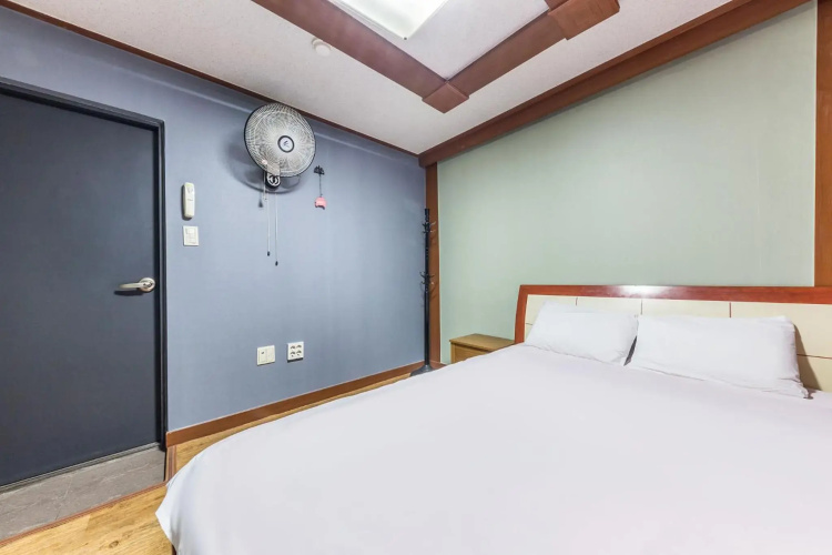 Keumkang Motel