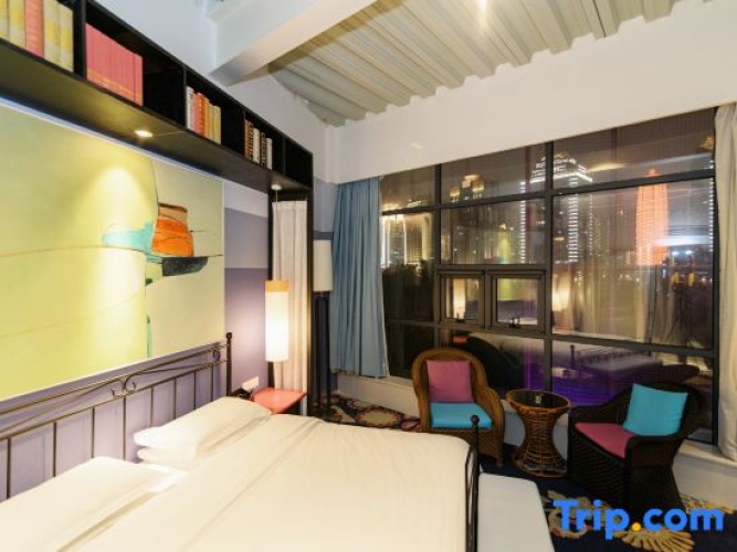 Standard Double room with view