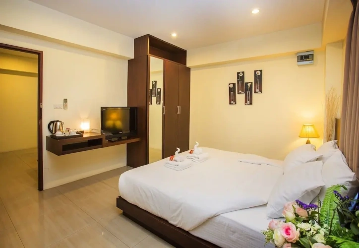 Triple Suite with balcony