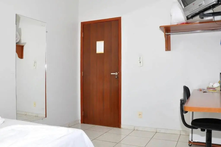 Hotel Carolina II