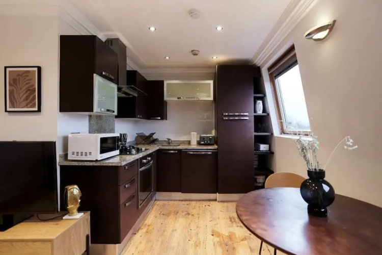 The London Cradle - Spacious 1bdr Flat