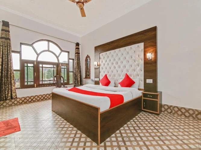 Deluxe Double room