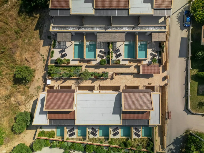 Pnoes Luxury Suites