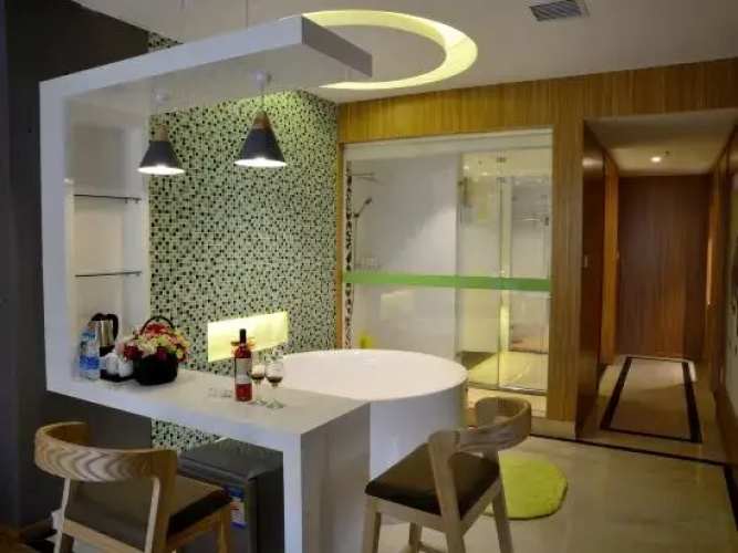 Boyuan Zebra Hotel