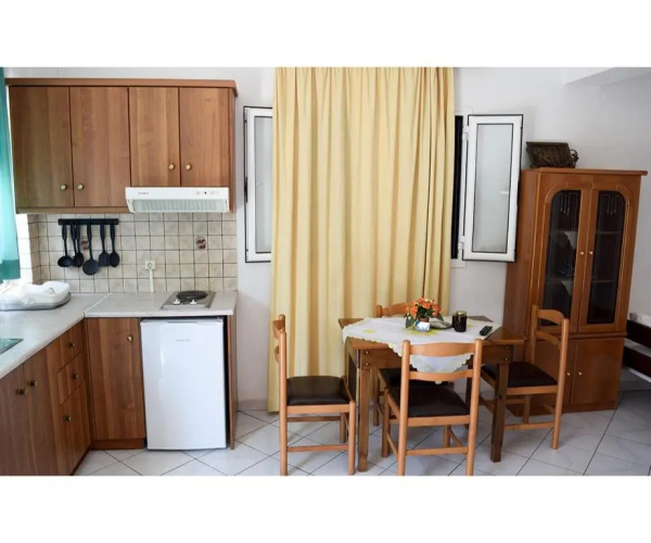Daratos apartment 3