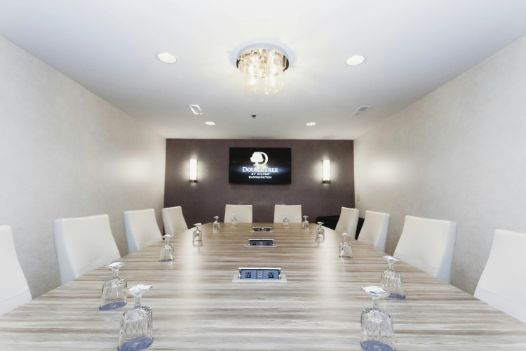DoubleTree by Hilton Bloomington photo 23