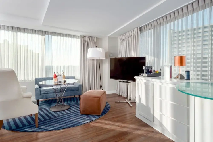 Quadruple Suite