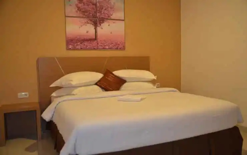 Ovi Hotel