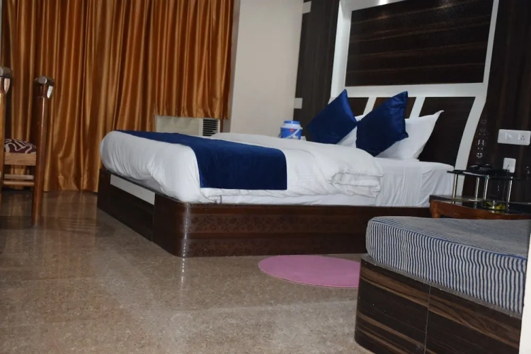 1 Bedroom Deluxe Twin room beachfront