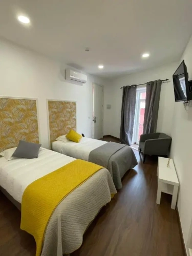 Standard Twin room