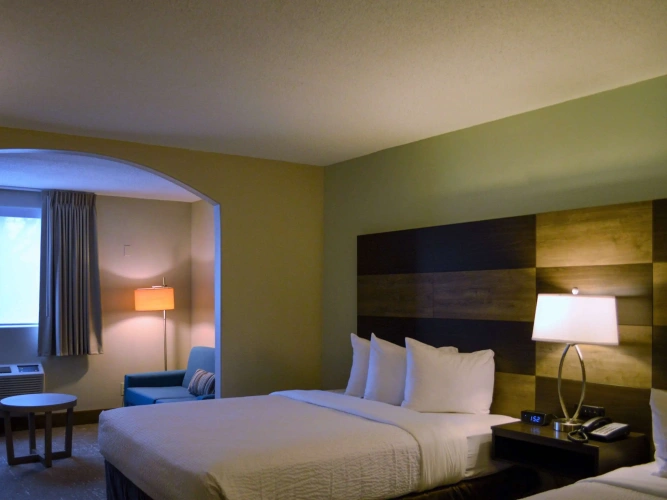 Quadruple Suite