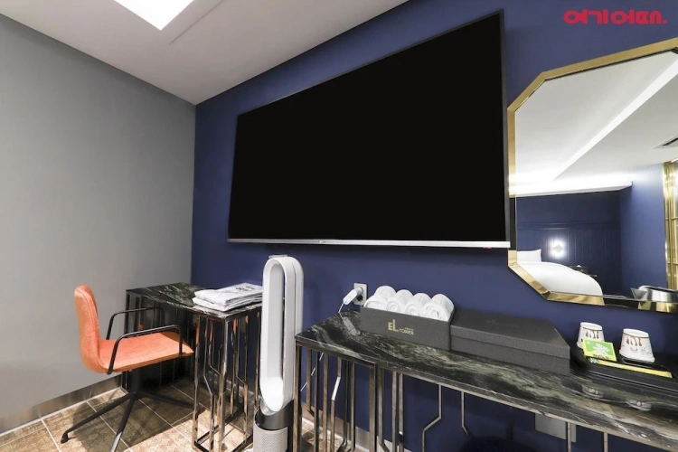 Premium Twin room