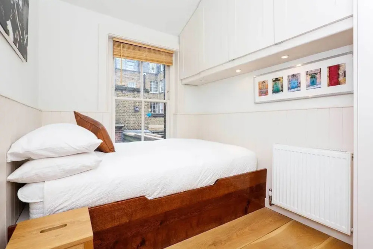 Bloomsbury Mews