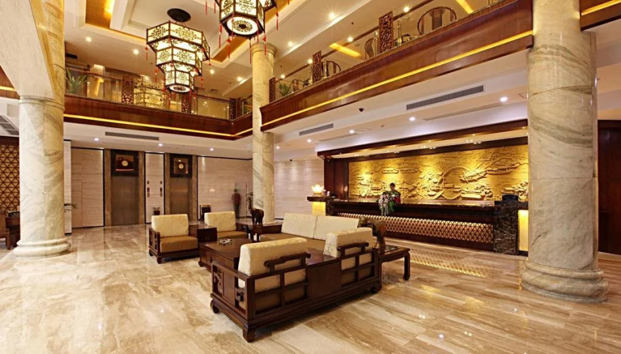 Donghu Grand Hotel