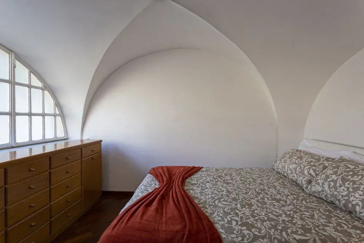 Flat 106M² 2 Bedrooms 1 Bathroom - Genoa