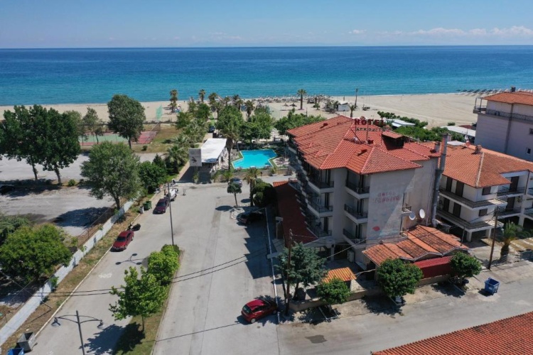 Standard Twin room with sea view