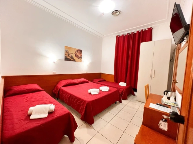 Standard Quadruple room