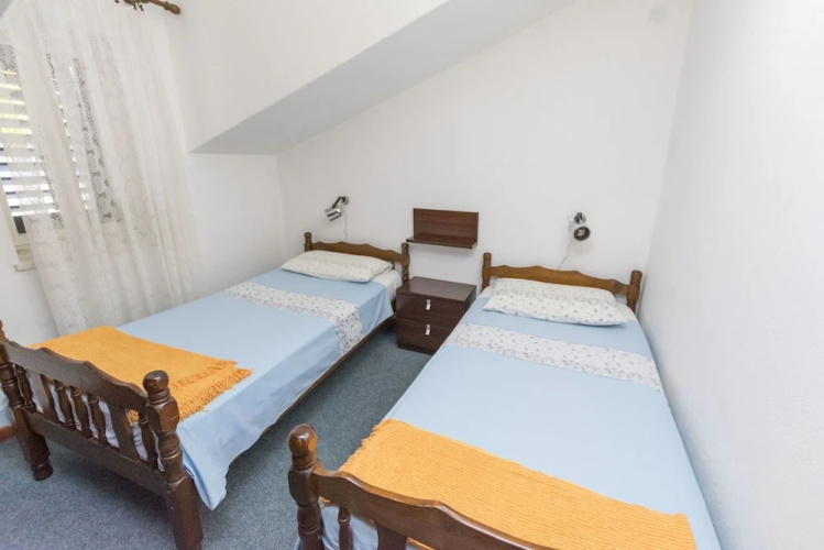 Apartments Maja