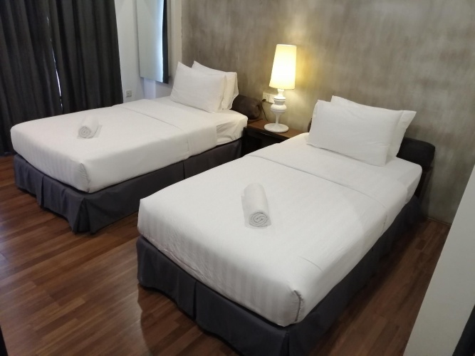 Premier Twin room