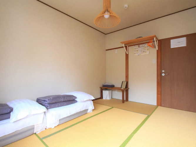 Guesthouse Hakuka - Hostel