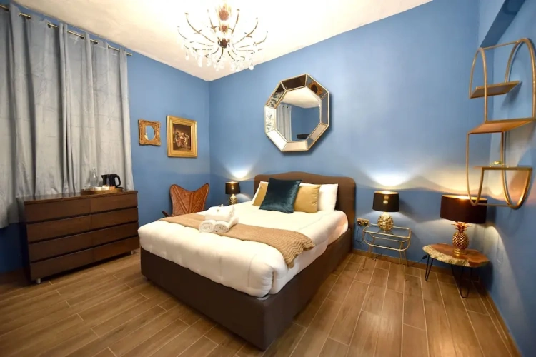 Claude 1553 Double room