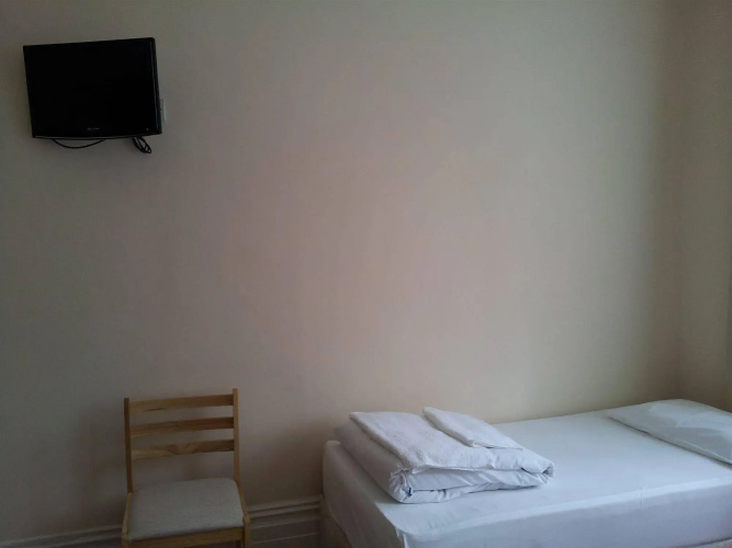 Queens Drive Hotel