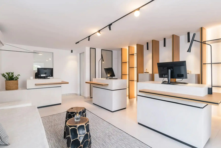 Quartano Suites by Heliessa