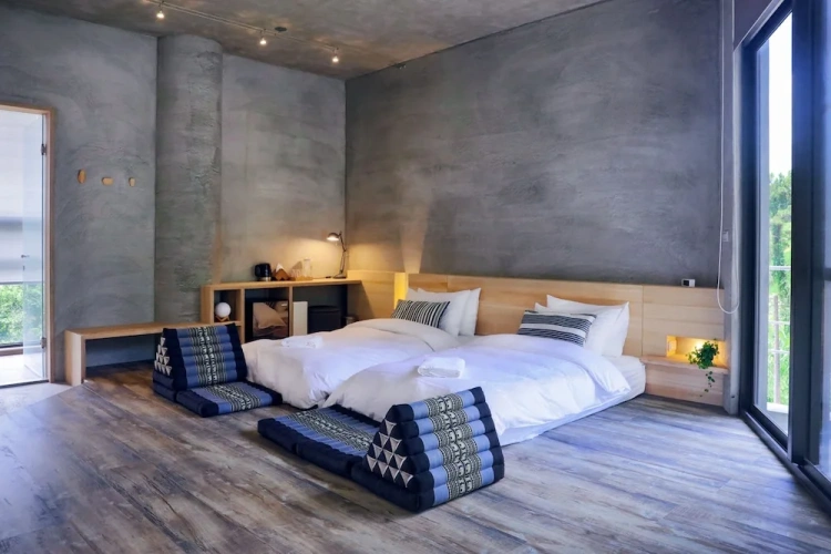 Deluxe Twin room with balcony