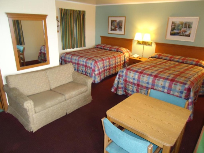 Standard Quadruple room