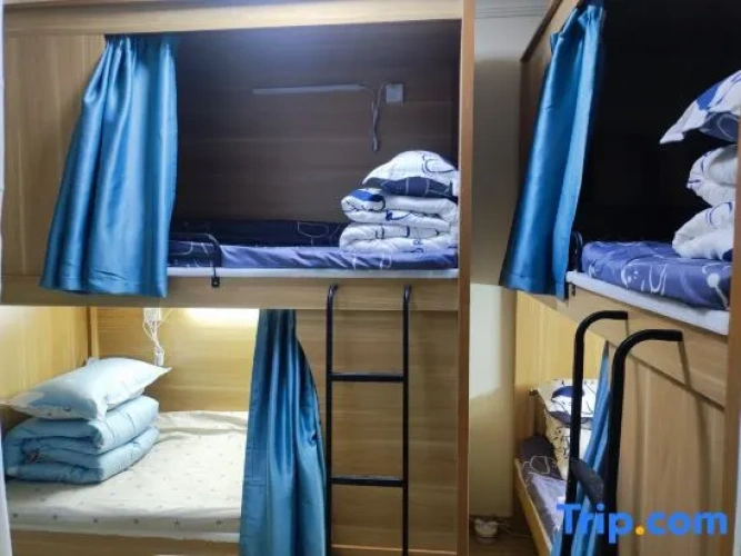 Bed in Dorm (female dorm)