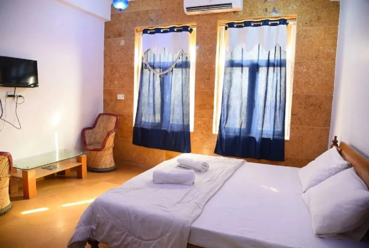 Hotel Deep Mahal